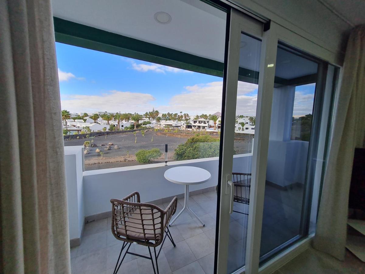 Sabbia Suites Blue Costa Teguise Exterior photo